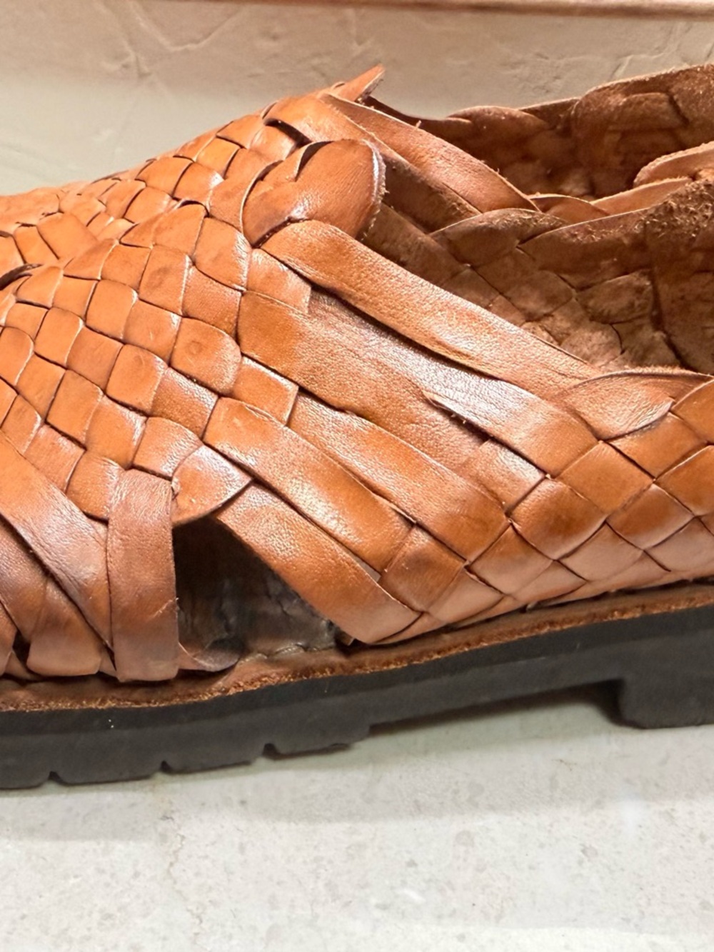 Brand X Handwoven Leather Huarache Sandals - Brown sz 8 - Picture 5 of 6